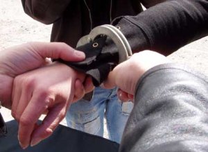 Reţinut pentru conducere fără permis …