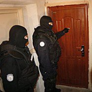 Descinderi efectuate la 9 suspecţi …