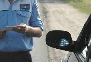 A urcat la volan deși …