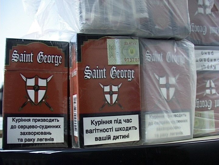 Mii de țigarete confiscate de polițiștii botoșaneni 