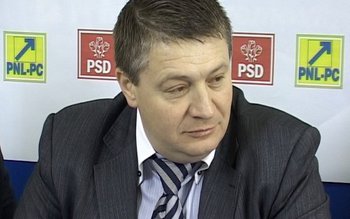 USL-iştii îndeamnă consilierii PDL şi …