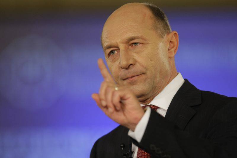 Băsescu: Nu mă tem, ca alţii, că maghiarii iau Harghita şi Covasna în spate şi fug cu ele în Ungaria