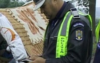 Poliţist din Botoşani, reţinut la …