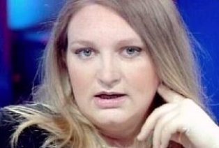 Botoşăneanca Miruna Căjvăneanu moderează o …