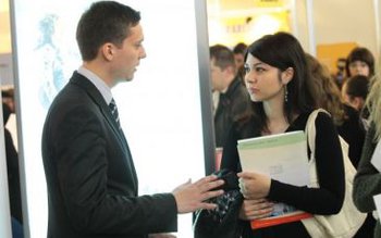 Companii de top angajeaza proaspat …