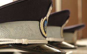 Disponibilizări la frontieră : Un …