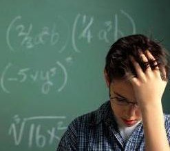 Elevii care intră la toamnă …