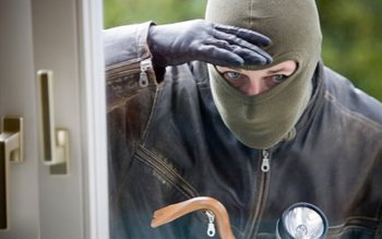 Suspect de comiterea unui furt …