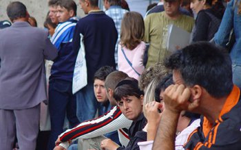 Încep cursurile de (re)calificare pentru …