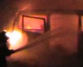 Maşini mistuite de foc