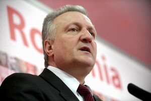 Deputatul PSD Ioan Cindrea cere ministrului Muncii să clarifice acuzaţiile privind ajutoarele