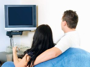 Sase ore pe zi in …