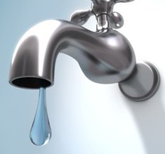 Mâine se întrerupe apa, vezi …