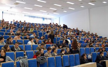 Universităţile dau start înscrierilor la …