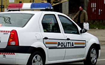 Femeie suspectată de tâlhărie, cercetată …