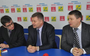 Liderii USL îl “atacă” pe …