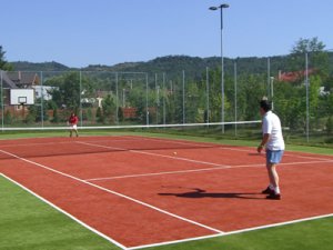 Pompier botoşănean premiat cu locul III la Campionatul de tenis de câmp organizat de MAI