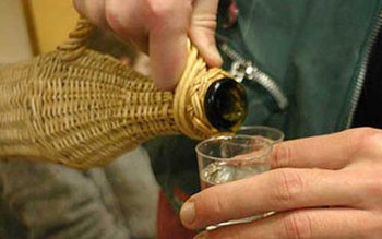 Deşi se aflau sub influenţa …