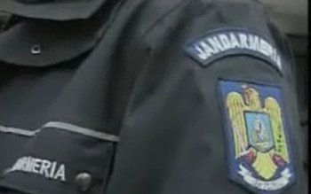 Copil rătăcit găsit de un …