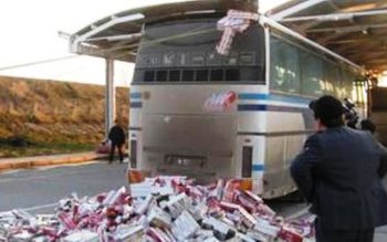 Țigări de contrabandă ascunse în …