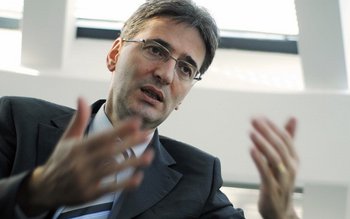 Începând cu 1 ianuarie 2012 …