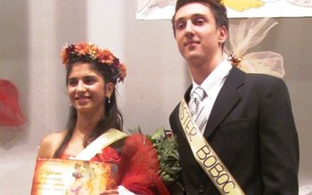 Miss Boboc 2011 la Grupul …