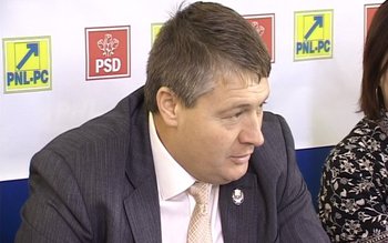 Deputatul Țurcanu: Oprişanu nu a …