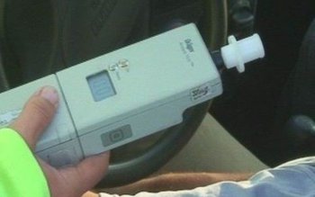 Bărbat depistat la volan sub …