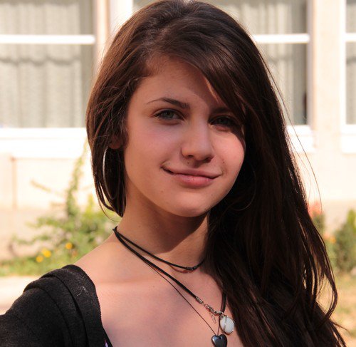 Vezi cine a câştigat Miss şi Mister Boboc 2011 la Colegiul Naţional Mihai Eminescu