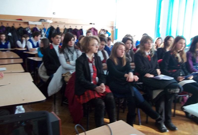 Grupul Școlar Regina Maria și Școala Mihail Kogălniceanu Dorohoi - FOTO: Ia atitudine! Săptămâna Educației Globale