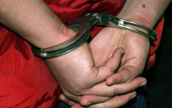 Tânăr reținut pentru săvârşirea mai …