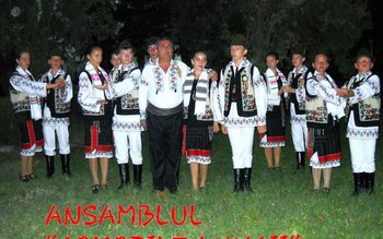 Teatrul „Mihai Eminescu” Botoșani - …