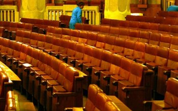 Topul muţilor din Camera Deputaţilor. …