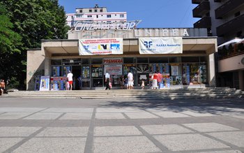 Cinema Unirea: „Ştrumfii” şi „Columbiana”