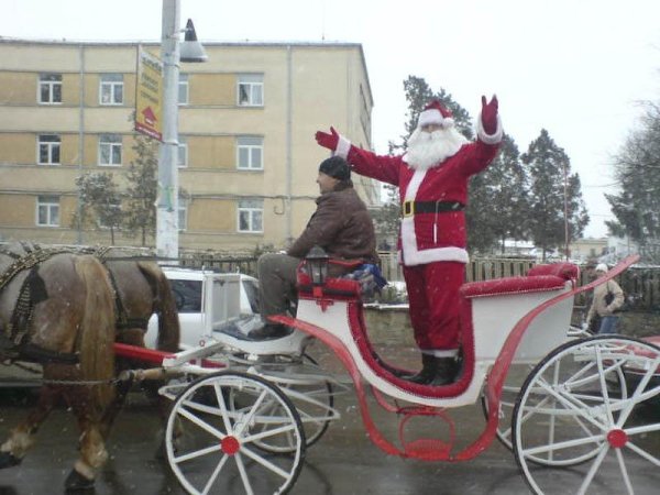 Municipalitatea a pregătit pentru copii 1500 de pachete cu dulciuri 