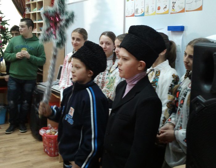 Tradiție adusă la oraș de elevii din Gorbăneşti