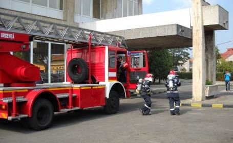 Pompierii verifică restaurantele care organizează Revelionul