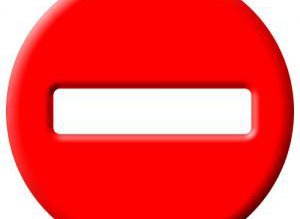 Circulaţia auto pe strada Cuza …