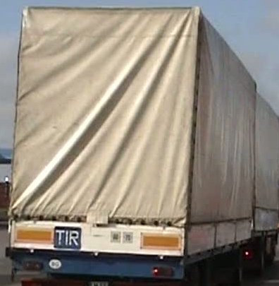 Maşinile de mare tonaj vor plăti aceeaşi taxă de liberă trecere ca şi în 2011