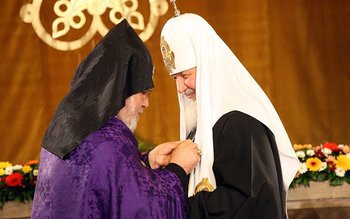Patriarhul Armeniei şi-a anunţat vizita …