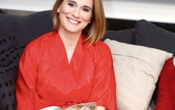 Andreea Esca apare în noul …