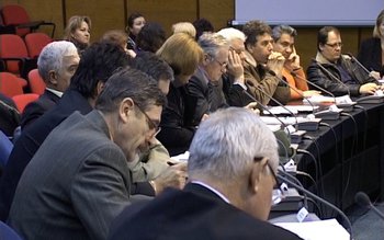 Astăzi are loc şedinţa extraordinară …