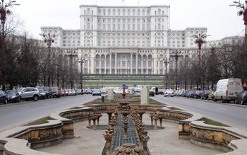 Colecţionari botoşăneni, prezenți la Salonul …