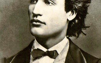 Vezi programul din acest an …