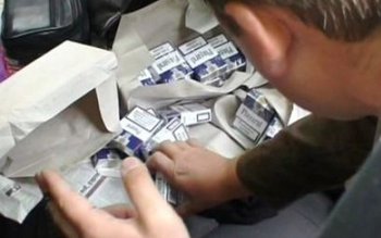 Ţigări de contrabandă transportate cu …