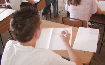 Religie, educaţie civică şi logică …