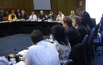 Fondurile alocate la primării şi …