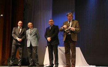 Premiul naţional Mihai Eminescu a …