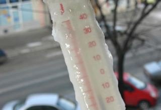 Atenţie! Vin temperaturi de până …