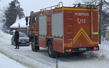 Incendiu generat de suprasolicitarea instalaţiei …